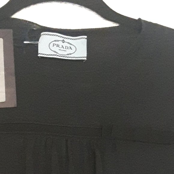 Authentic Prada wool and silk knit sweater - Picture 7 of 8